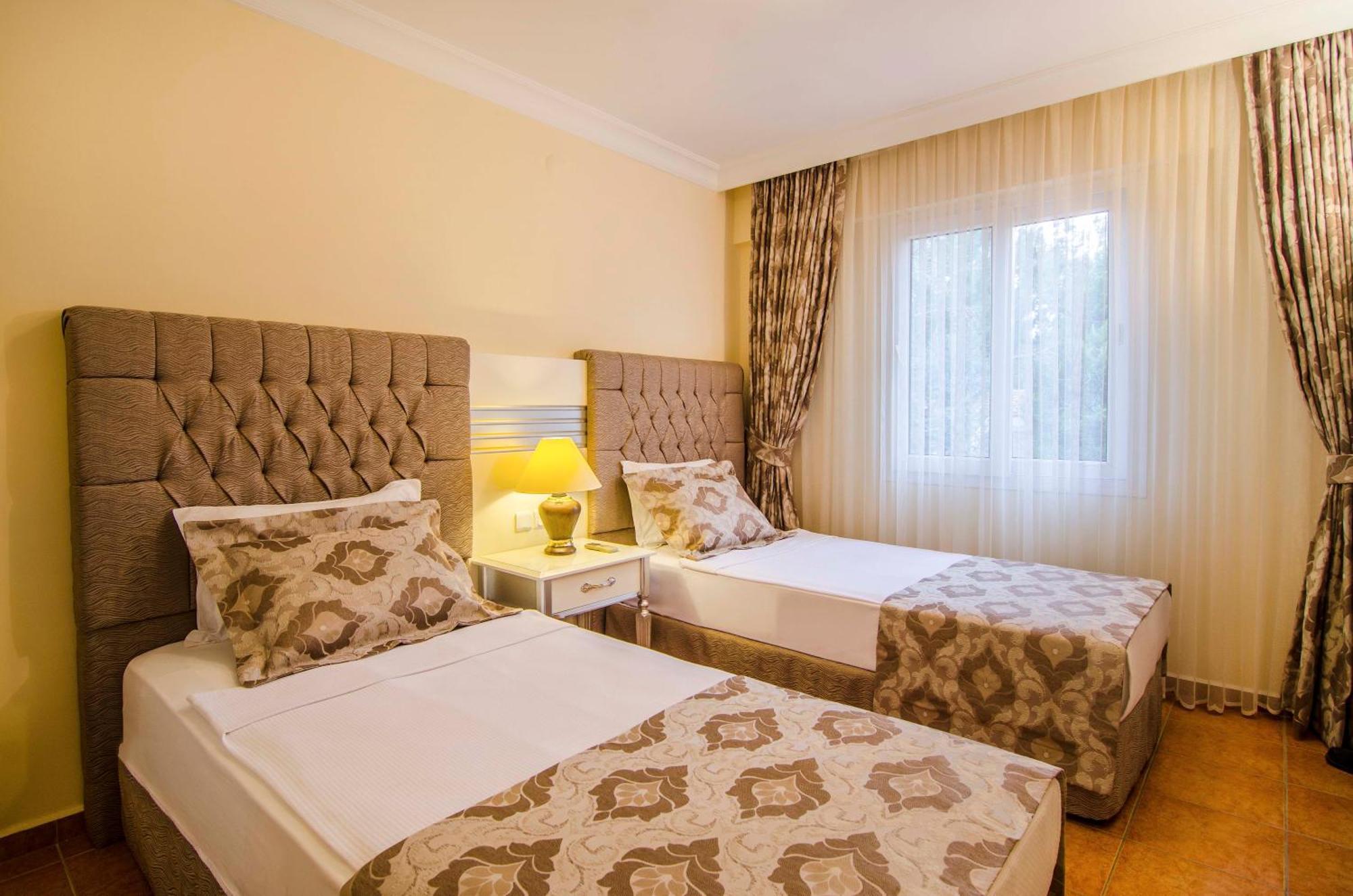 Pine Club Apart Hotel Kusadası Kültér fotó