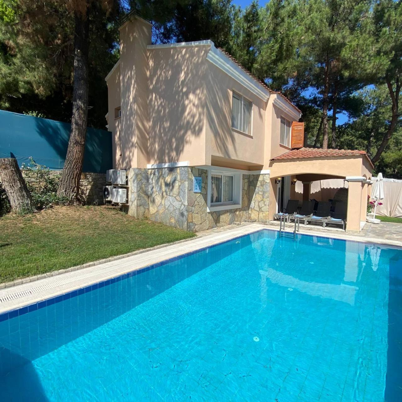 Pine Club Apart Hotel Kusadası Kültér fotó