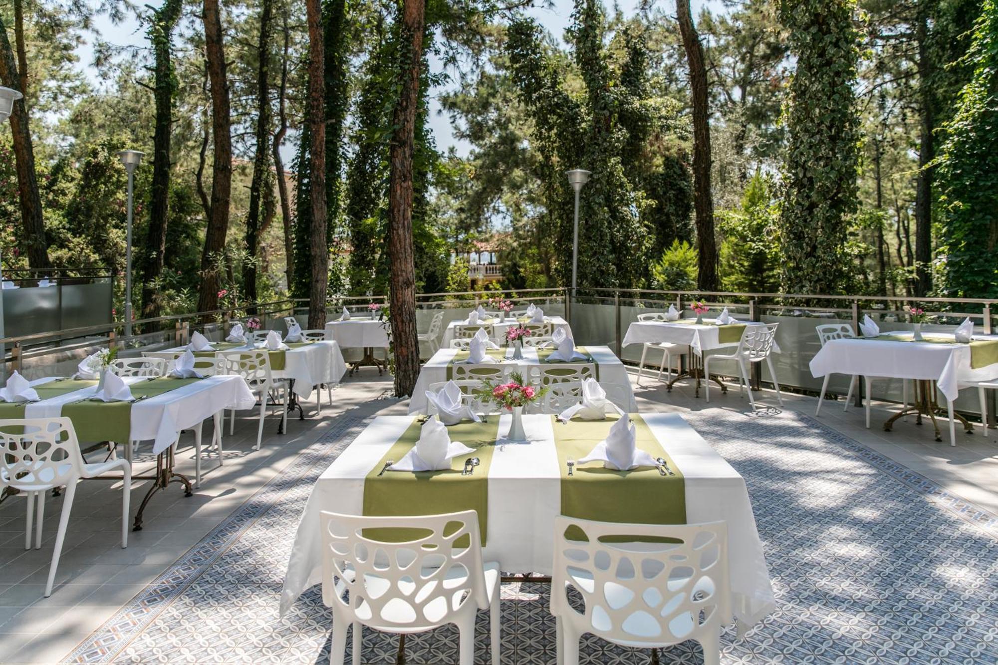 Pine Club Apart Hotel Kusadası Kültér fotó